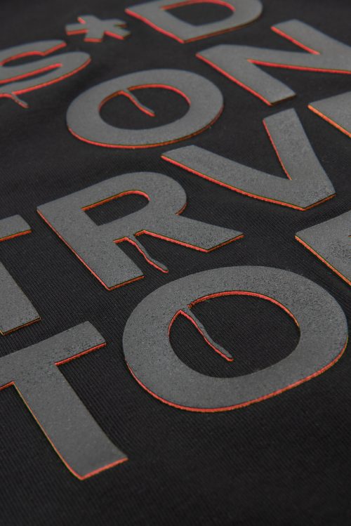 RV3K nero-arancione fronte particolare 02